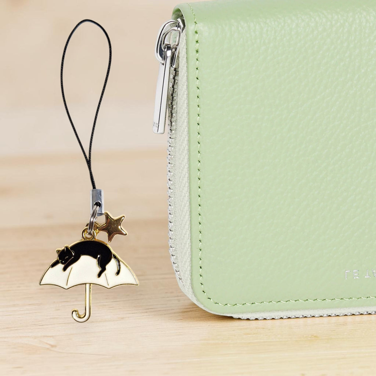 Sleeping Cat Charm