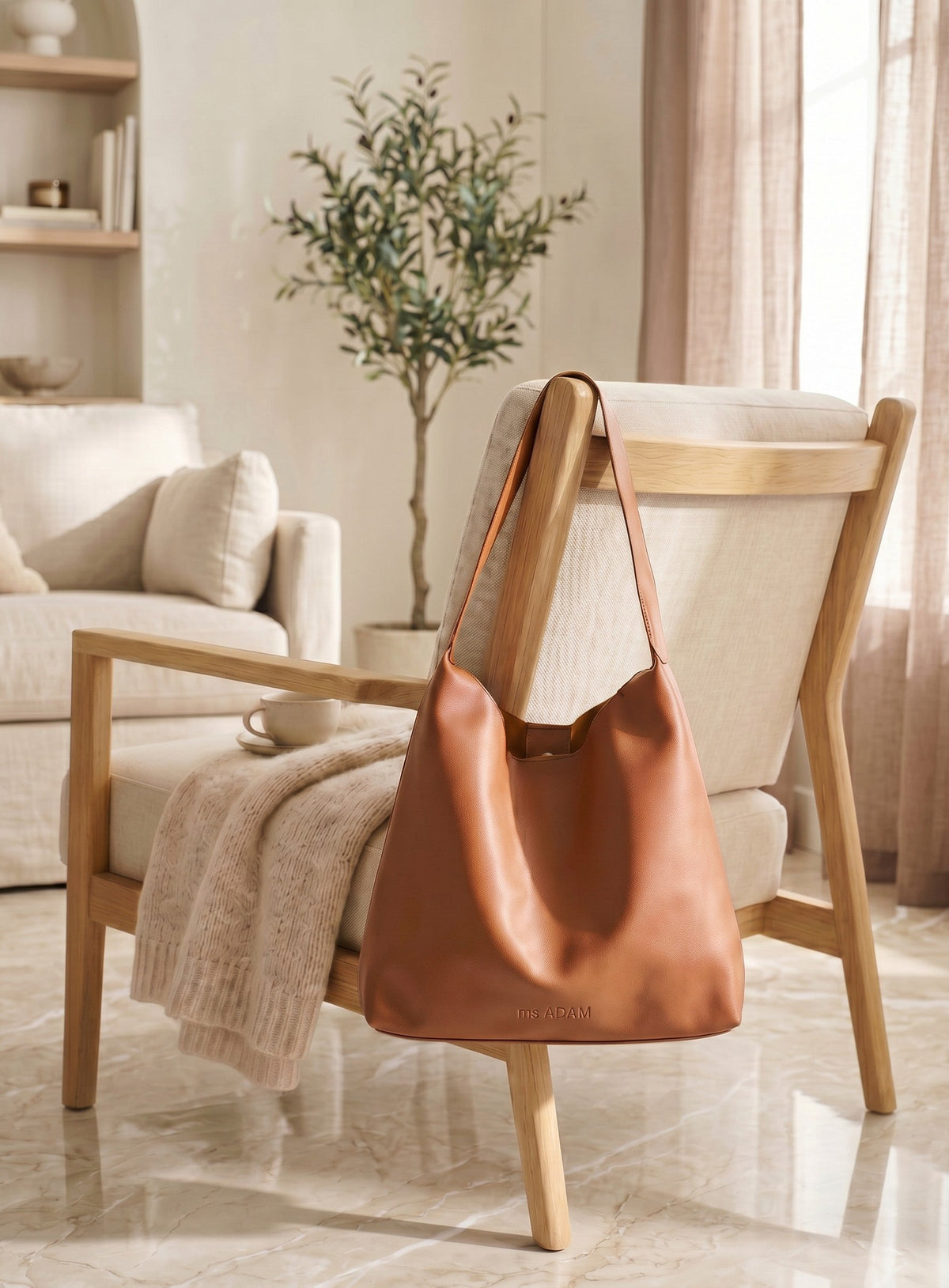 Grounded Shoulder Bag Brown