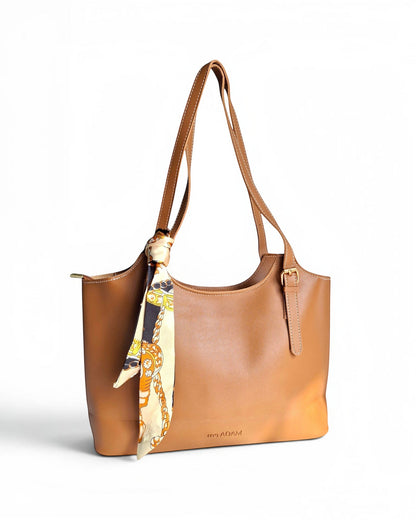 Bela Tote
