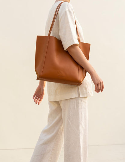 Go Easy Tote Rust Brown